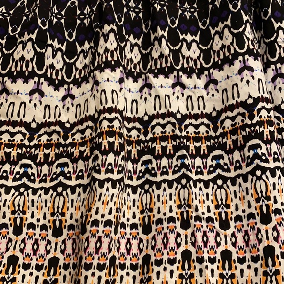 Velvet by Graham & Spencer - Picture 3 of 7